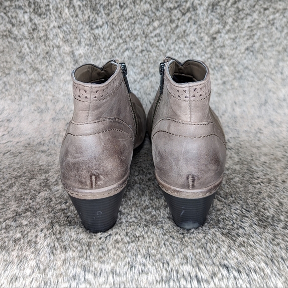 Rockport Cobb Hill Collection Rashel V-Cut Boot Women's 7 - Picture 4 of 9